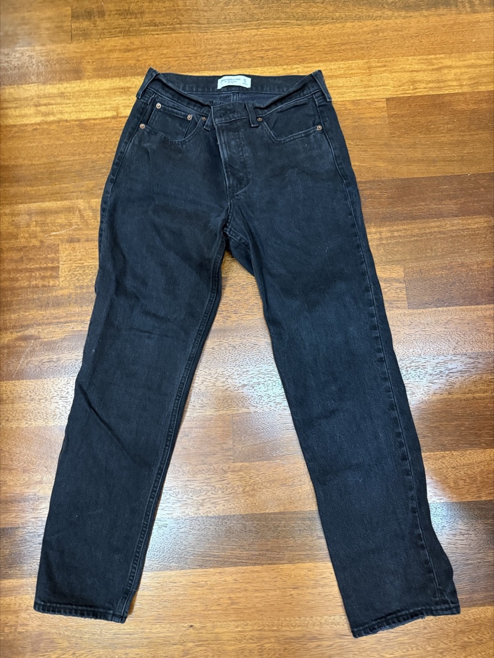 Abercrombie & Fitch The '90s Straight Mid Rise Black Jeans Size 27 Short